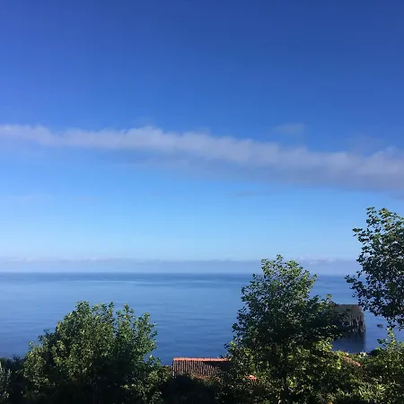 La Vigie De Castelrock *